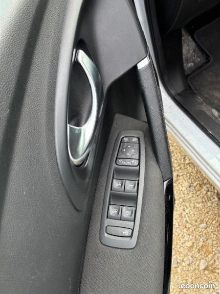 Renault KADJAR 1.5 BLUE DCI 115CH BUSINESS EDC (image 9)