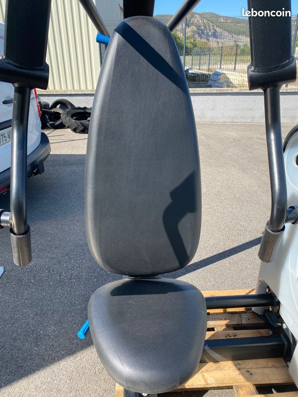 Chest press nautilus machine musculation professionnelle (image 6)