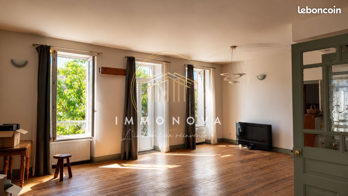 Maison 8 pièces 183 m² · à Brassac-les-Mines · 183 m² · 190 800 €
