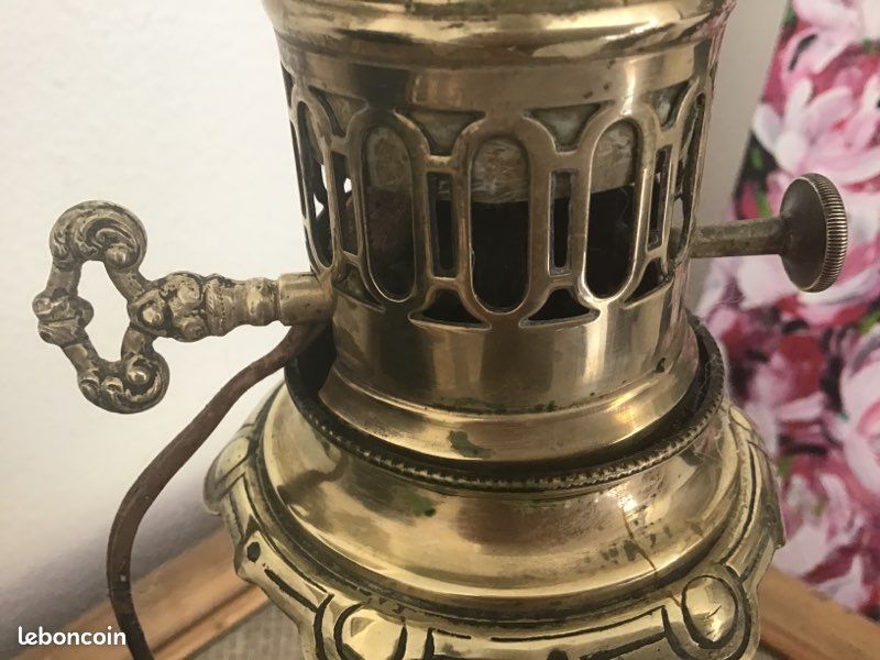 Lampe XIXe siècle - Antiquités et Objets d'art d'époque 19ème