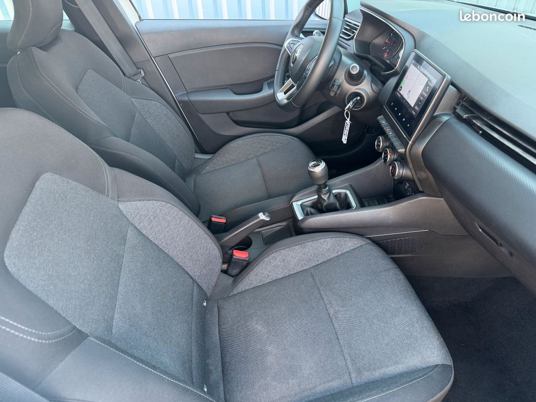 Renault clio 5 1.0 sce 65 cv modèle 2021 très bon état général seulement 60 000 kms très faible consommation (image 13)