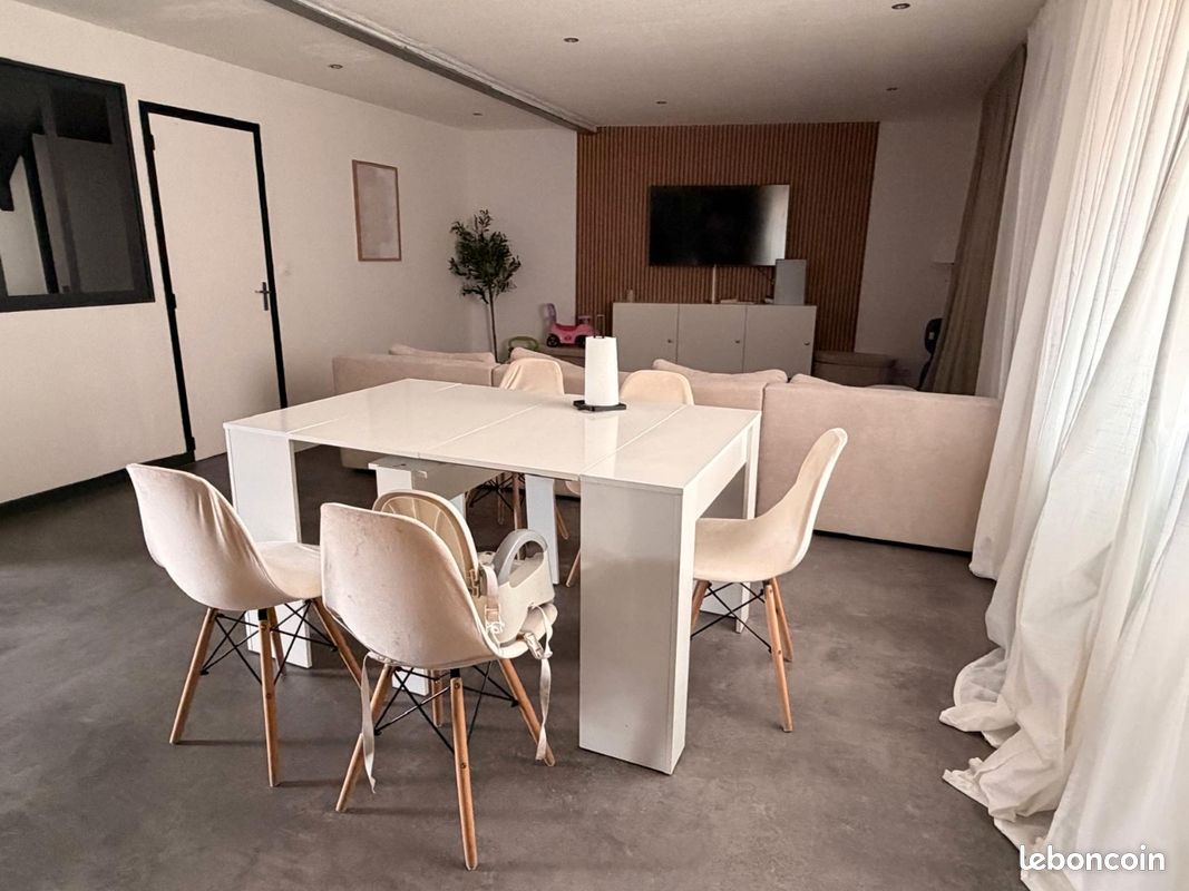 Appartement 4 pièces 130 m² · à Firminy · 130 m² · 800 €/mois