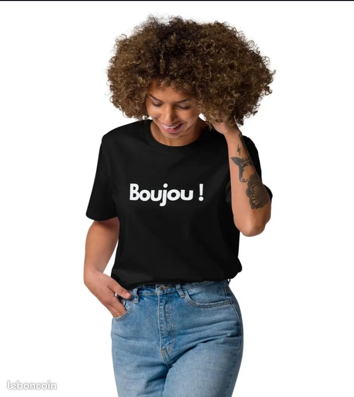 T- shirt (image 6)