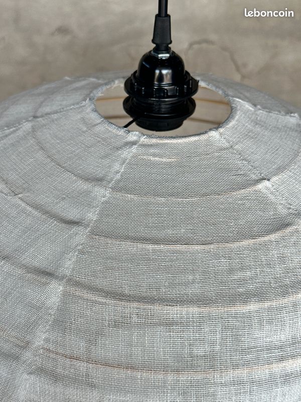 Grande suspension en rotin et lin naturel japonisante ovale aplatie H35 D60 (image 8)