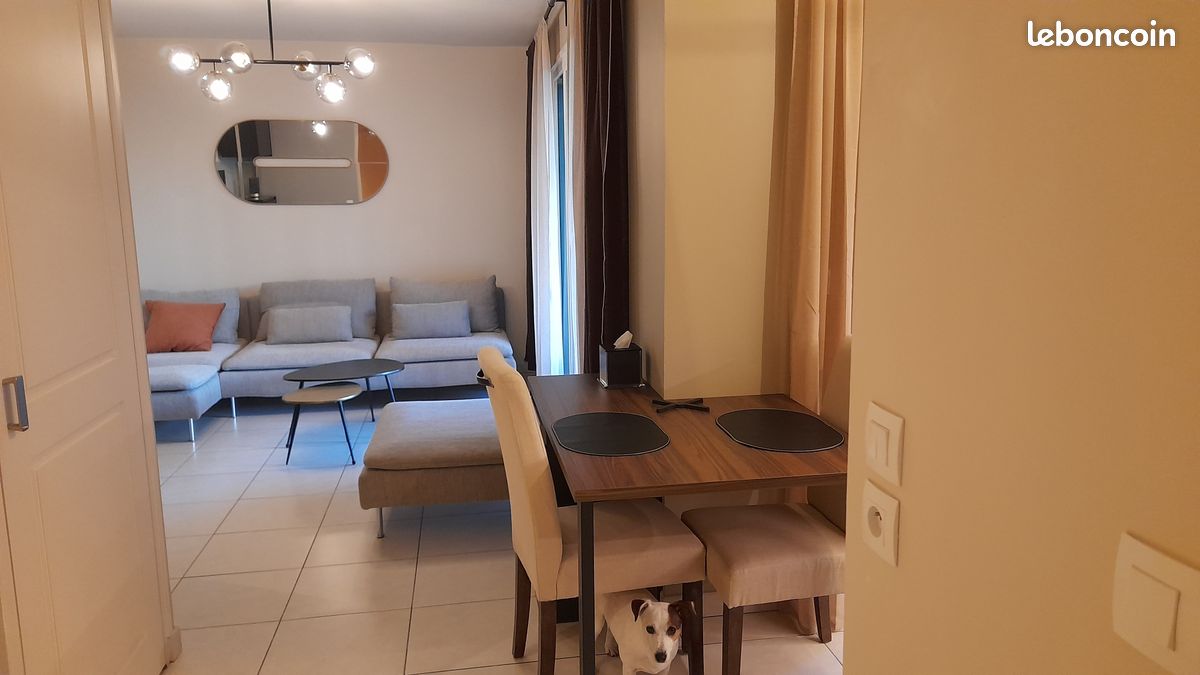 Appartement 2 pièces 42 m² · à Saint-Raphaël · 42,2 m² · 960 €/mois