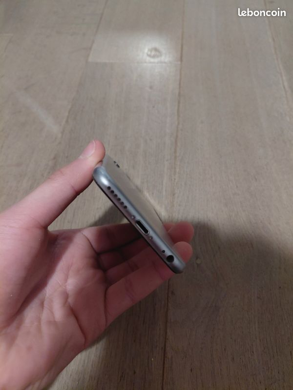 IPhone 6 – Bon état – Gris – 128 Go (image 2)