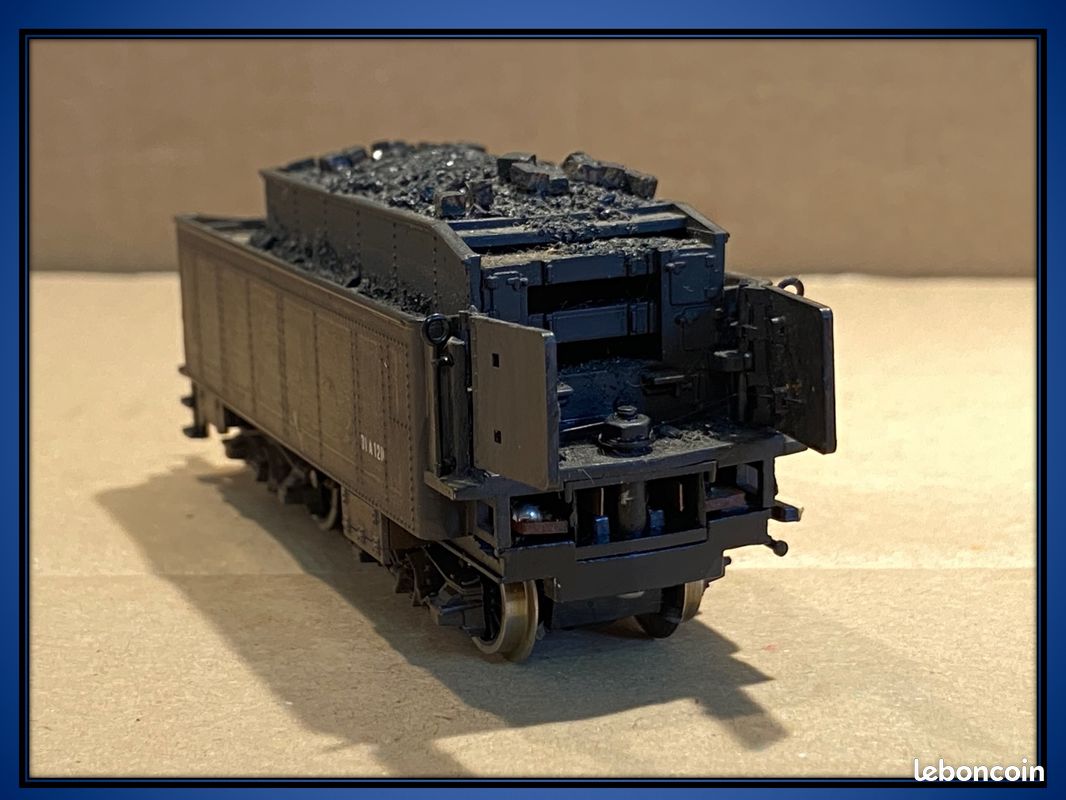 Locomotive Vapeur Roco 04125A Série 230-G 114 – Digitalisée, Boîte Abîmée