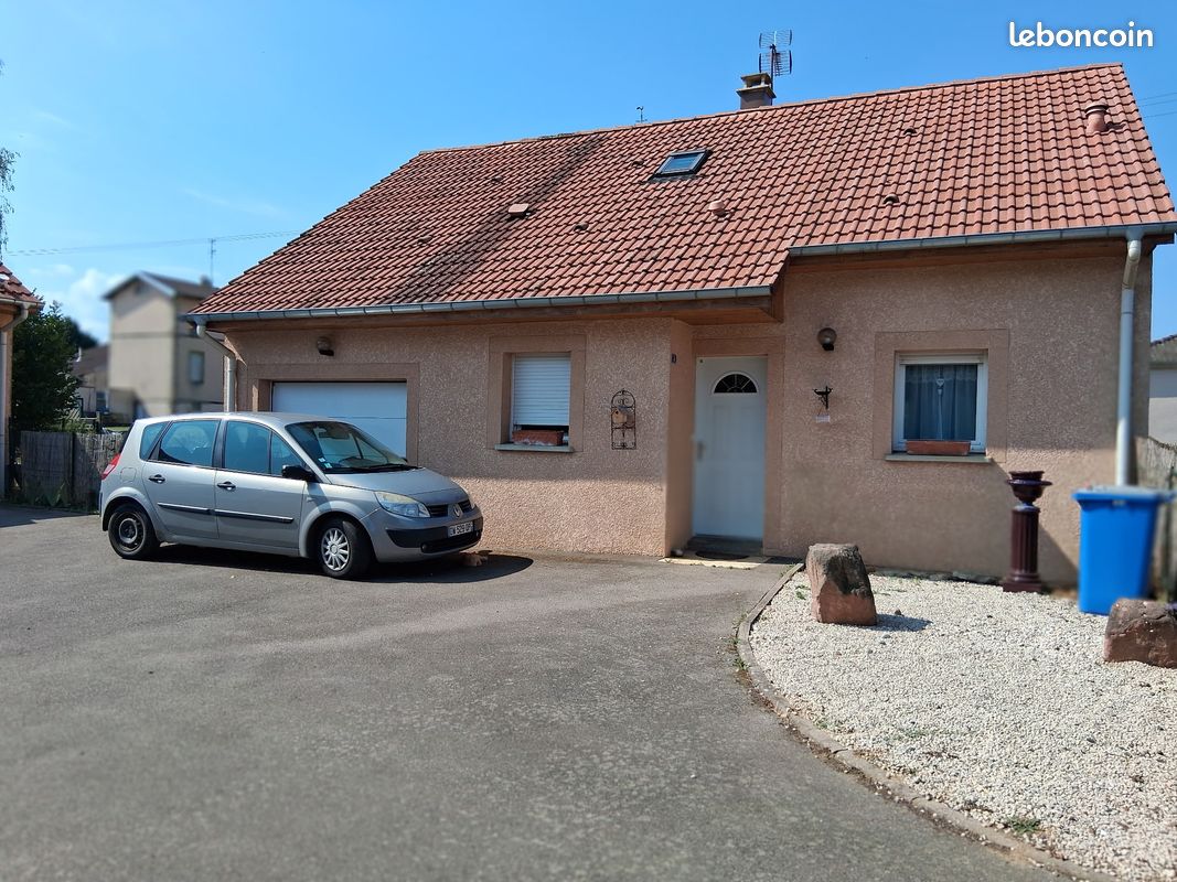 Maison 5 pièces 116 m² · à Bult · 116 m² · 740 €