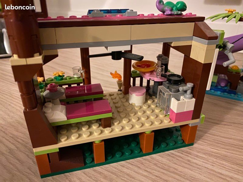 Base de secours dans la jungle LEGO friends (image 8)