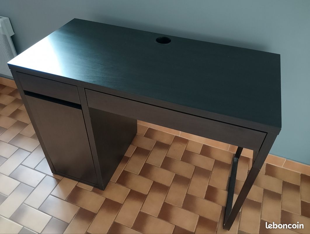 Bureau Ikea Micke (image 1)