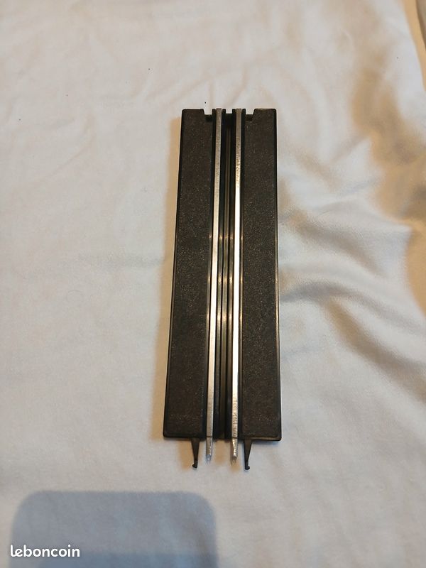 Lot de 12 petites rails pour circuit de voiture de course (image 3)
