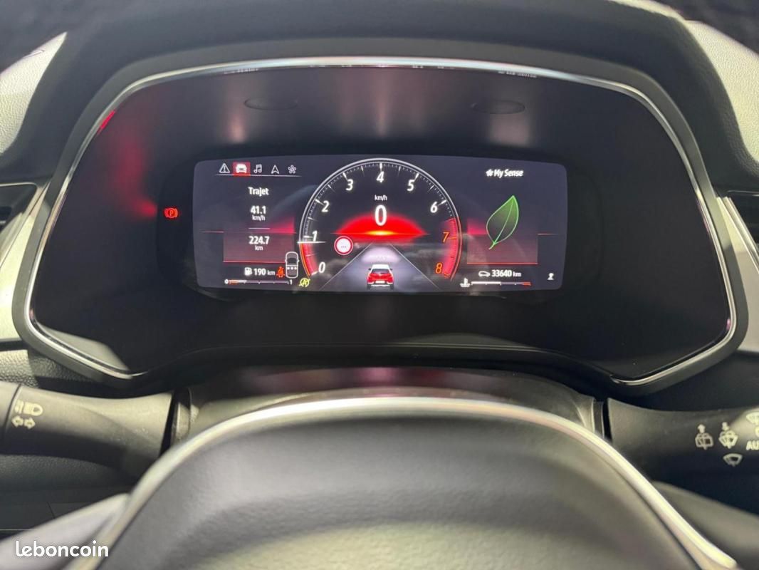 Renault Captur TCe 90 Techno (image 14)