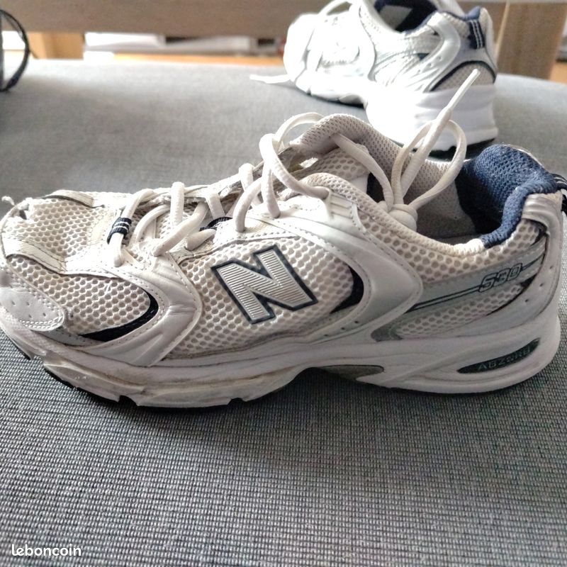 Basket New Balance 530 running taille 39,5 US 6,5 Chaussures - Main Image