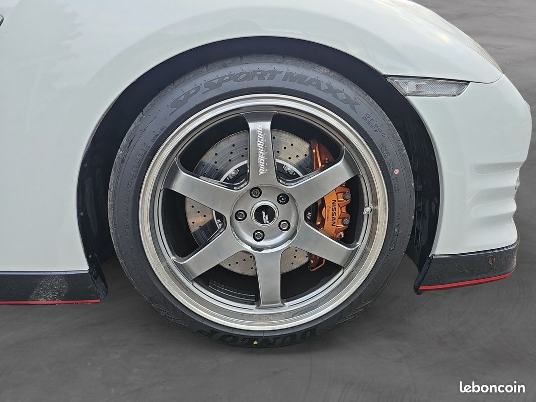 NISSAN GT-R 3.8 V6 Préparation GL Racing +700ch, Boite de vitesse forgé, Black Edition/Track pack - Carbone (image 18)