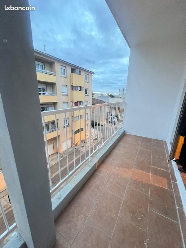 Appartement 2 pièces 46 m² · à Nîmes · 46 m² · 620 €/mois