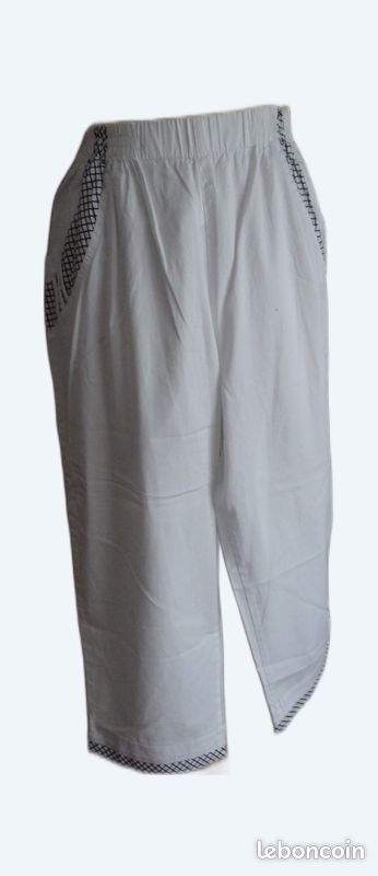 Pantacourt Femme d'été Blanc T 42/44 Neuf Vêtements