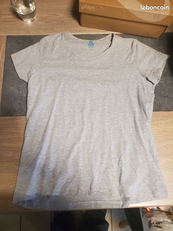 T shirt gris (image 1)