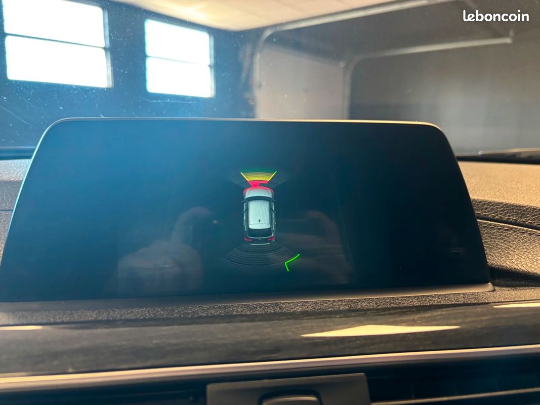 BMW SERIE 3 TOURING F31 LCI2 330i xDrive 252 ch BVA8 Lounge (image 29)