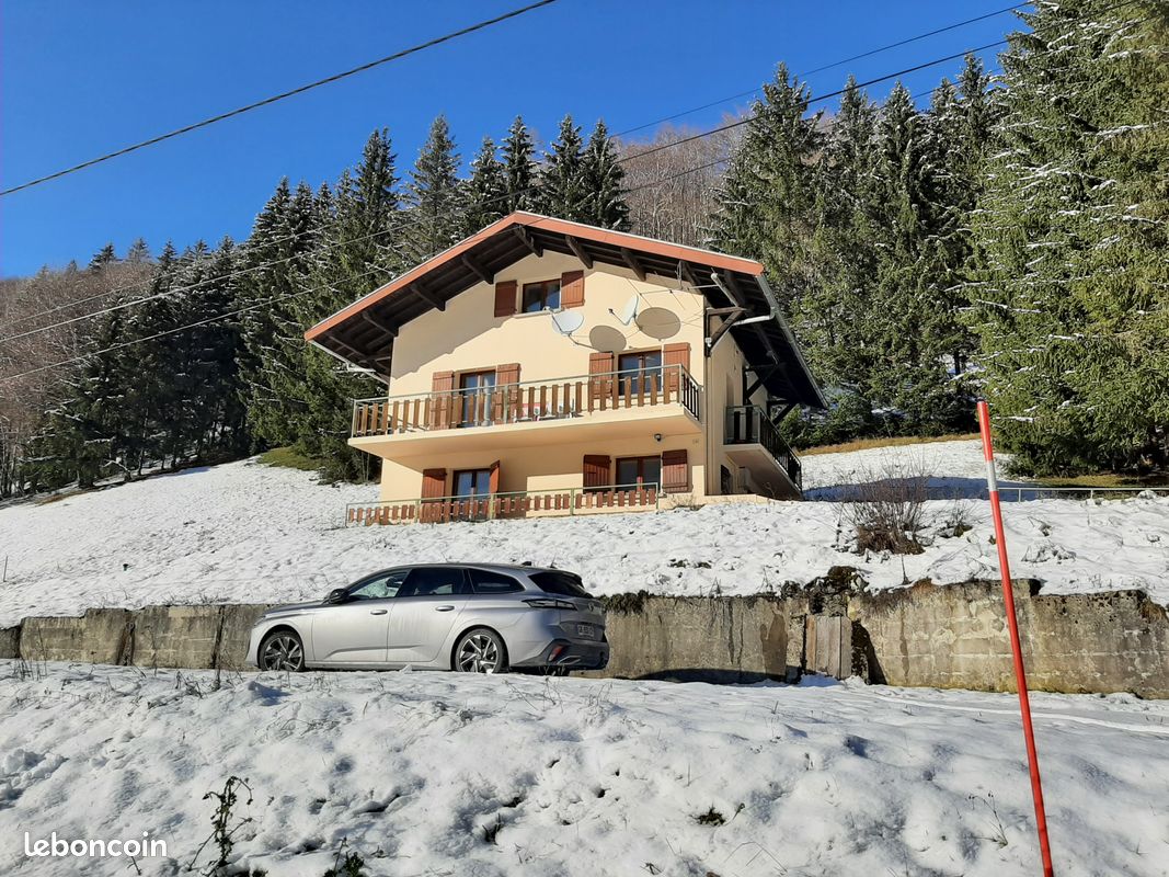 Appartement dans chalet Ô Jura en station 4 à 6 personnes - JURA - LAJOUX - MIJOUX Location toutes saisons (image 3)