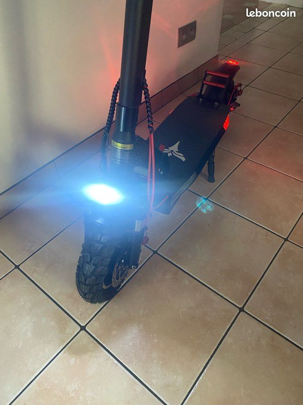 Trottinette électrique adultes (image 6)