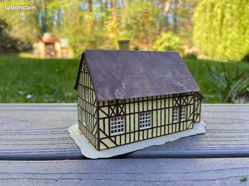 Maison individuelle Auhagen 12232 ho pour modélisme ferroviaire