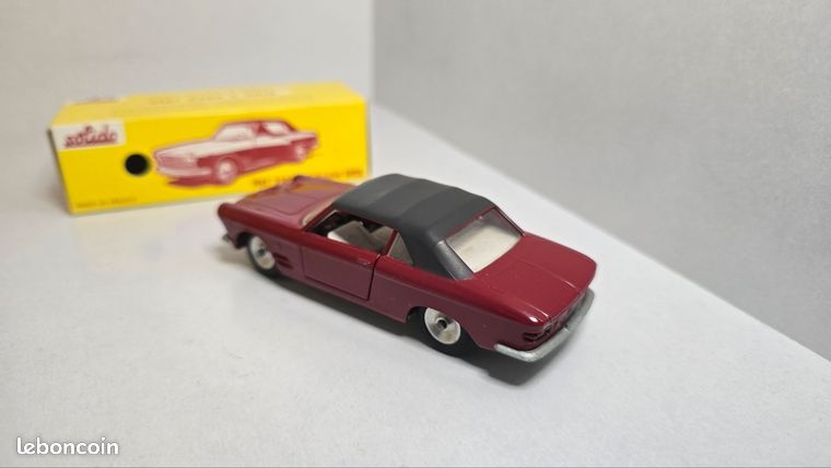 Solido Modèle n° 133 Fiat 2300 S Cabriolet Ghia | AU JOUET