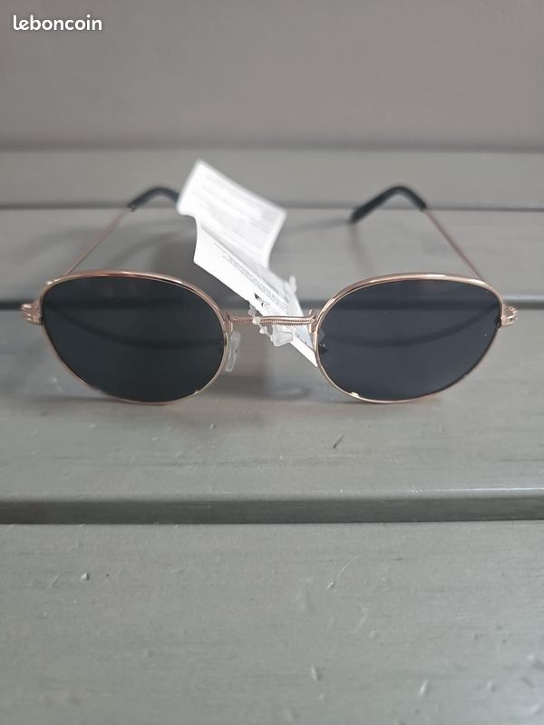 Lunettes de soleil rondes dorées – Style vintage (image 1)