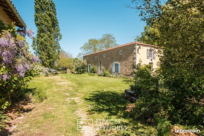 Propriété 7 pièces 410 m²