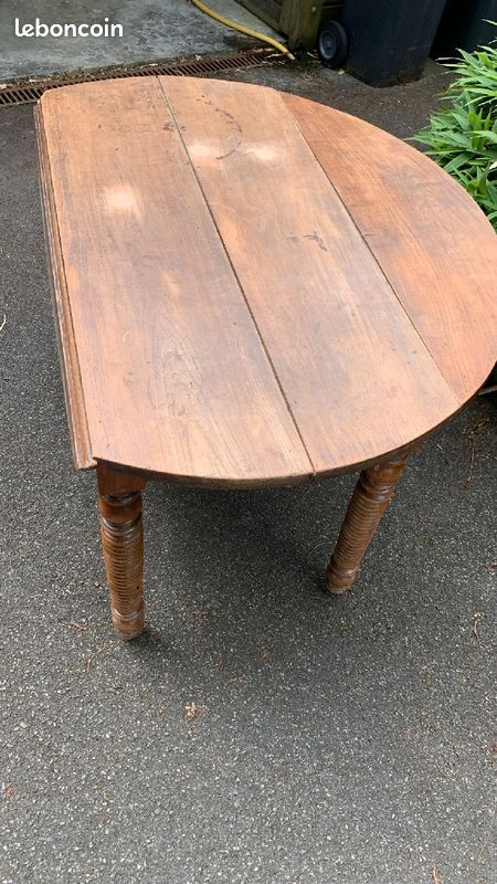 Table ancienne en bois (image 4)