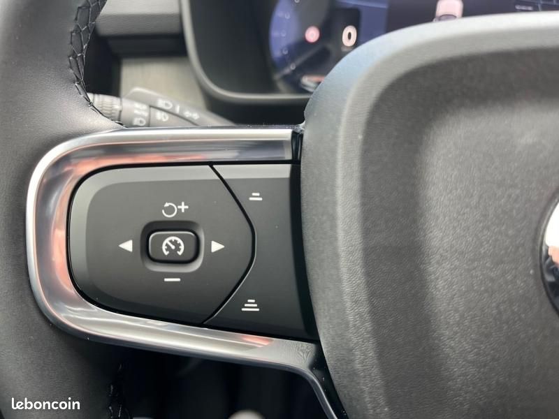 Volvo XC40 B3 163ch Lounge Edition DCT 7 (image 17)