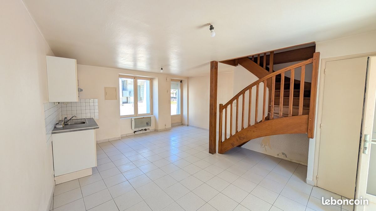 Maison 3 pièces 57 m² · à Saint-Gildas-des-Bois · 57 m² · 97 000 €