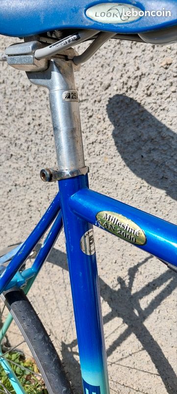 Cadre Vélo De Route Vintage Bianchi - Taille 59 Cm - Acier Columbus Aelle - Roues 700c - Rouge - Occasion