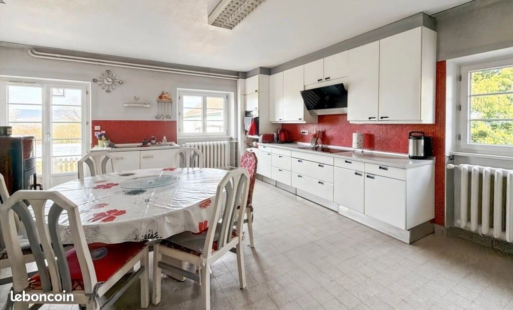 Maison 10 pièces 327 m2 (image 9)