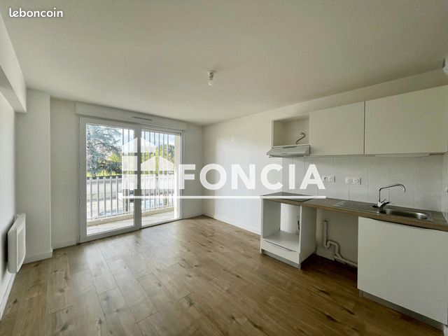 Appartement 3 pièces 63 m² · à Fonbeauzard · 63 m² · 760 €