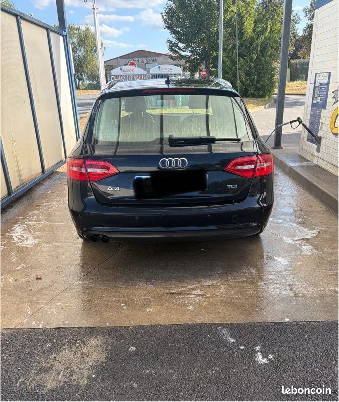 Audi A4 2012 multitronic noir 157410km (image 2)