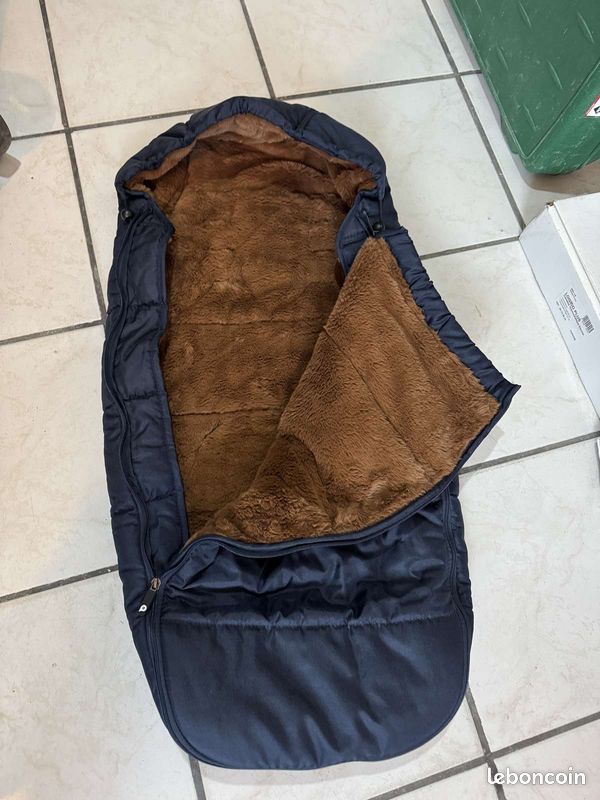 Vends chancelière bébé (image 1)