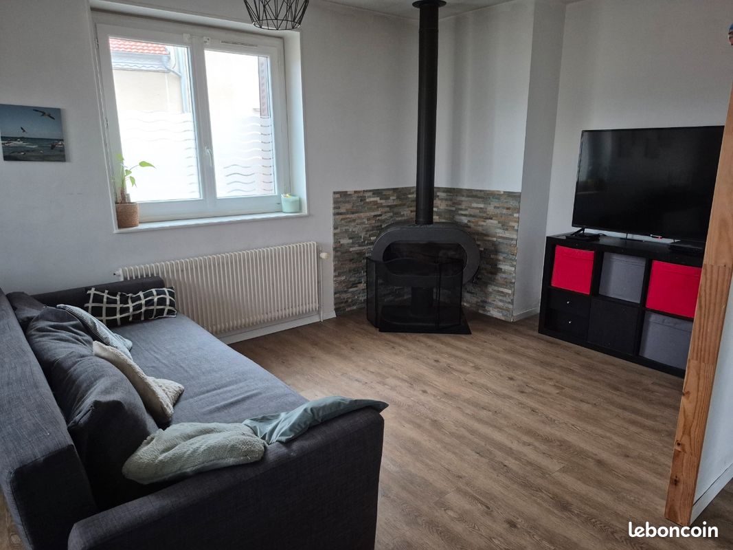 Maison 5 pièces 87 m² · à Saint-Martin-d'Estréaux · 87 m² · 120 000 €