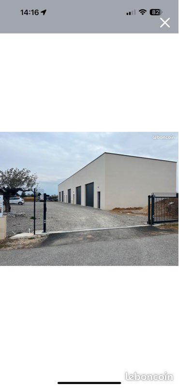 Local commercial 3 pièces 120 m² · à Tournon-sur-Rhône · 120 m² · 1 010 €