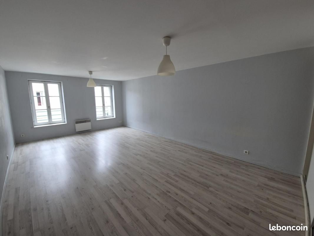 Appartement 1 pièce 43 m² · à Nancy · 43 m² · 561 €