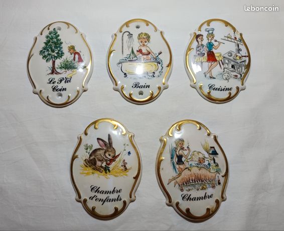 Lot de 5 plaques de porte en porcelaine de Limoges - Décoration