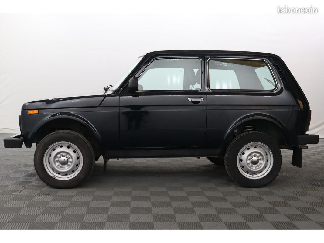 LADA NIVA 1.7i - 81 Utlilitaire (image 4)