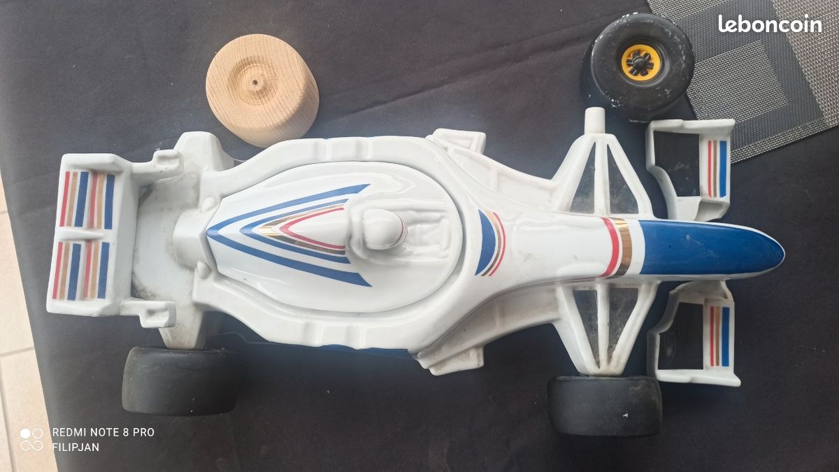Voiture Formule 1 GM en faience pour bricoleur (image 4)