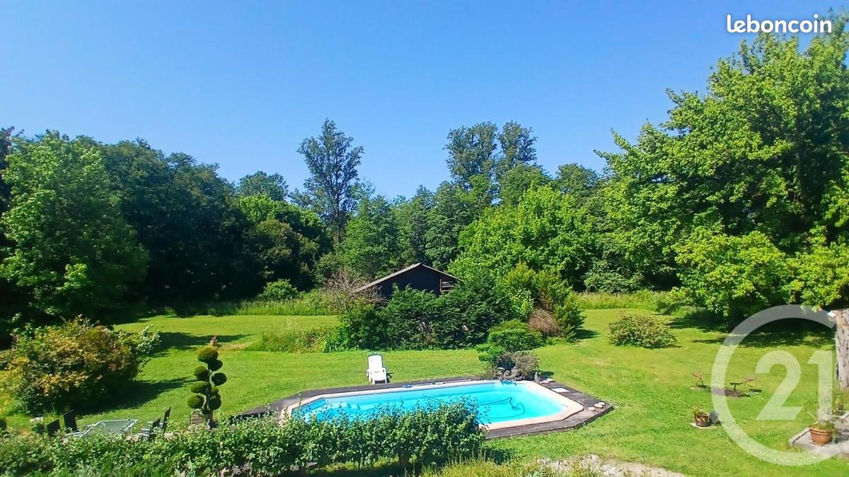 Maison 7 pièces 142 m² · à Fargues-Saint-Hilaire · 142 m² · 504 500 €
