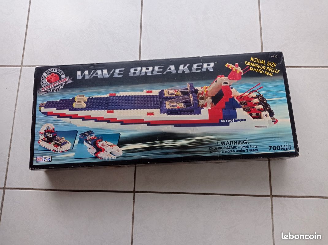 Mega bloks 9745 wave breaker (image 1)