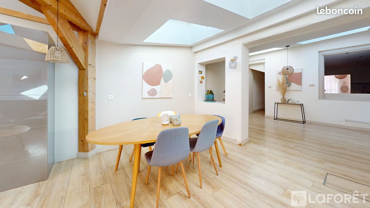 Maison 8 pièces 174 m² · à Boult-sur-Suippe · 174 m² · 278 000 €
