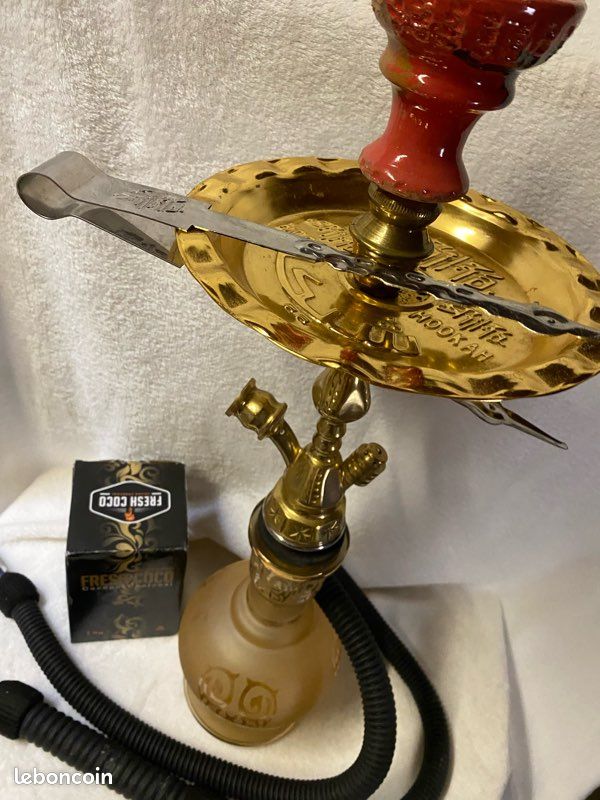 Grand narguilé/chicha/hookah traditionnel doré avec accessoires (image 2)