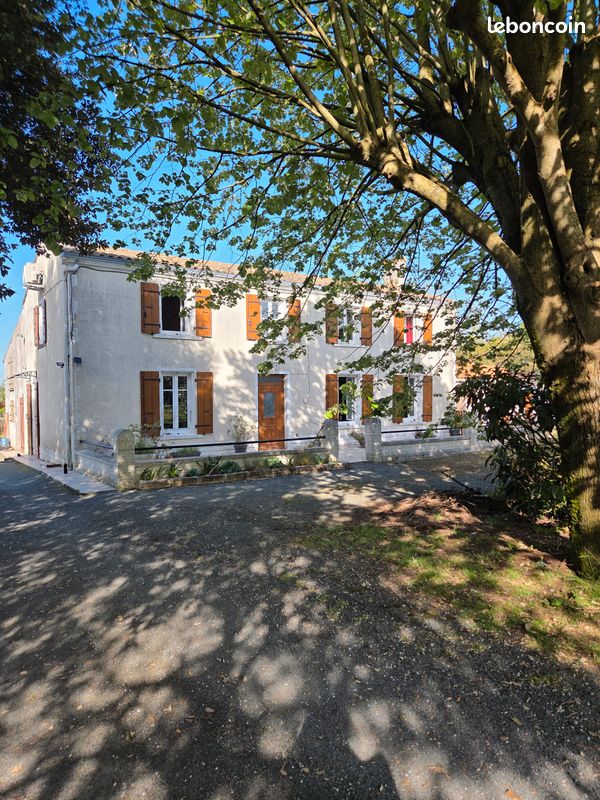 Maison 5 pièces 145 m² · à Vérines · 145 m² · 355 000 €