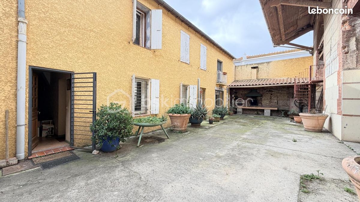 Immeuble 11 pièces 558 m² · à Perpignan · 558 m² · 265 000 €