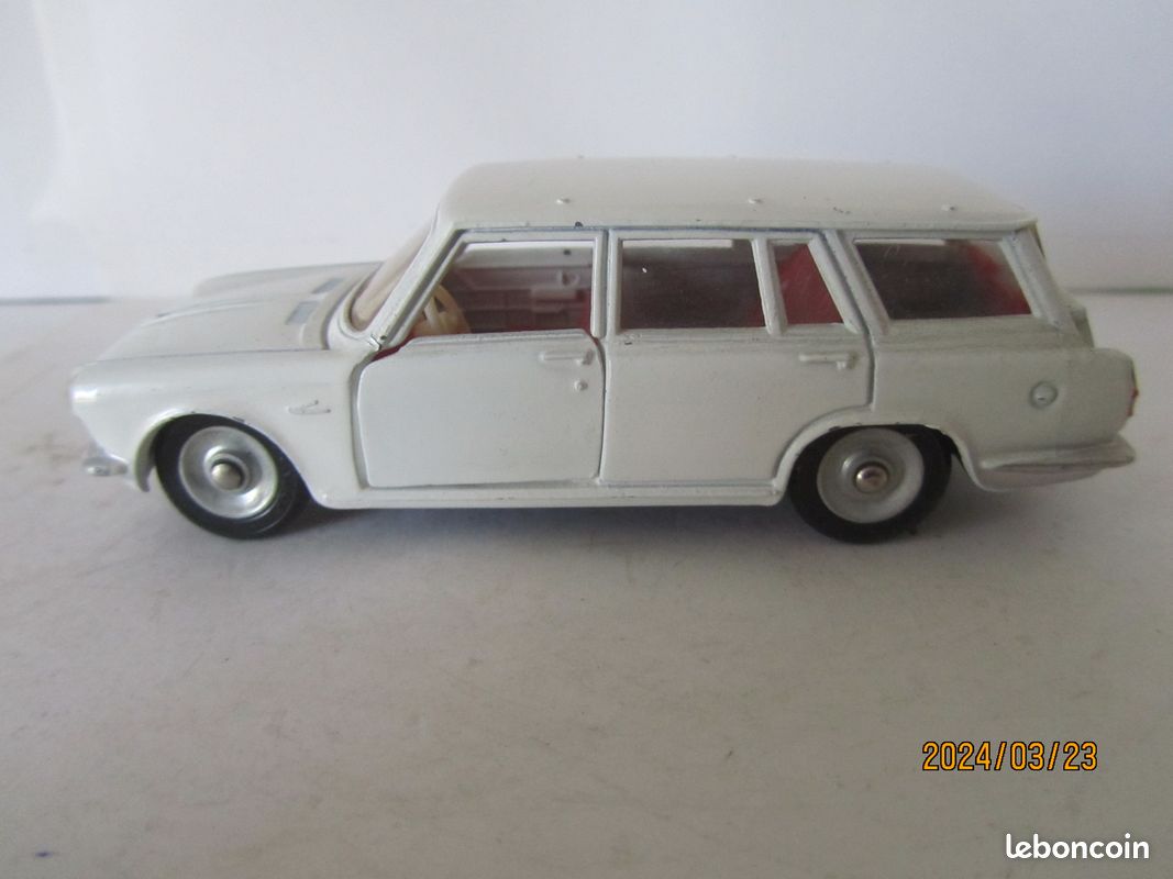 Dinky Toys - 1:43 - Alpine Renault A 310 Meccano Triang - - Catawiki