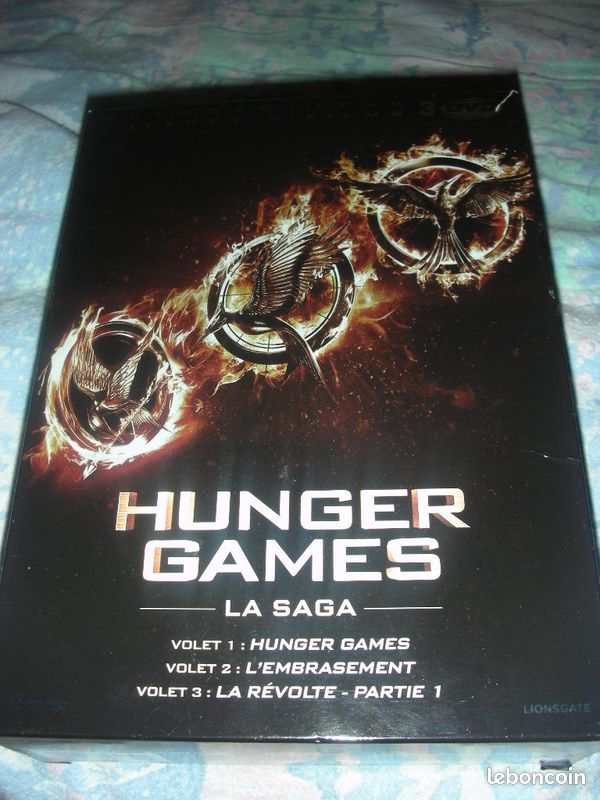 Vent 3 dvd Hunger Games au PRIS DE 12 EURO unitaire livraison la poste a 4,20 euros lettre suivie (image 1)